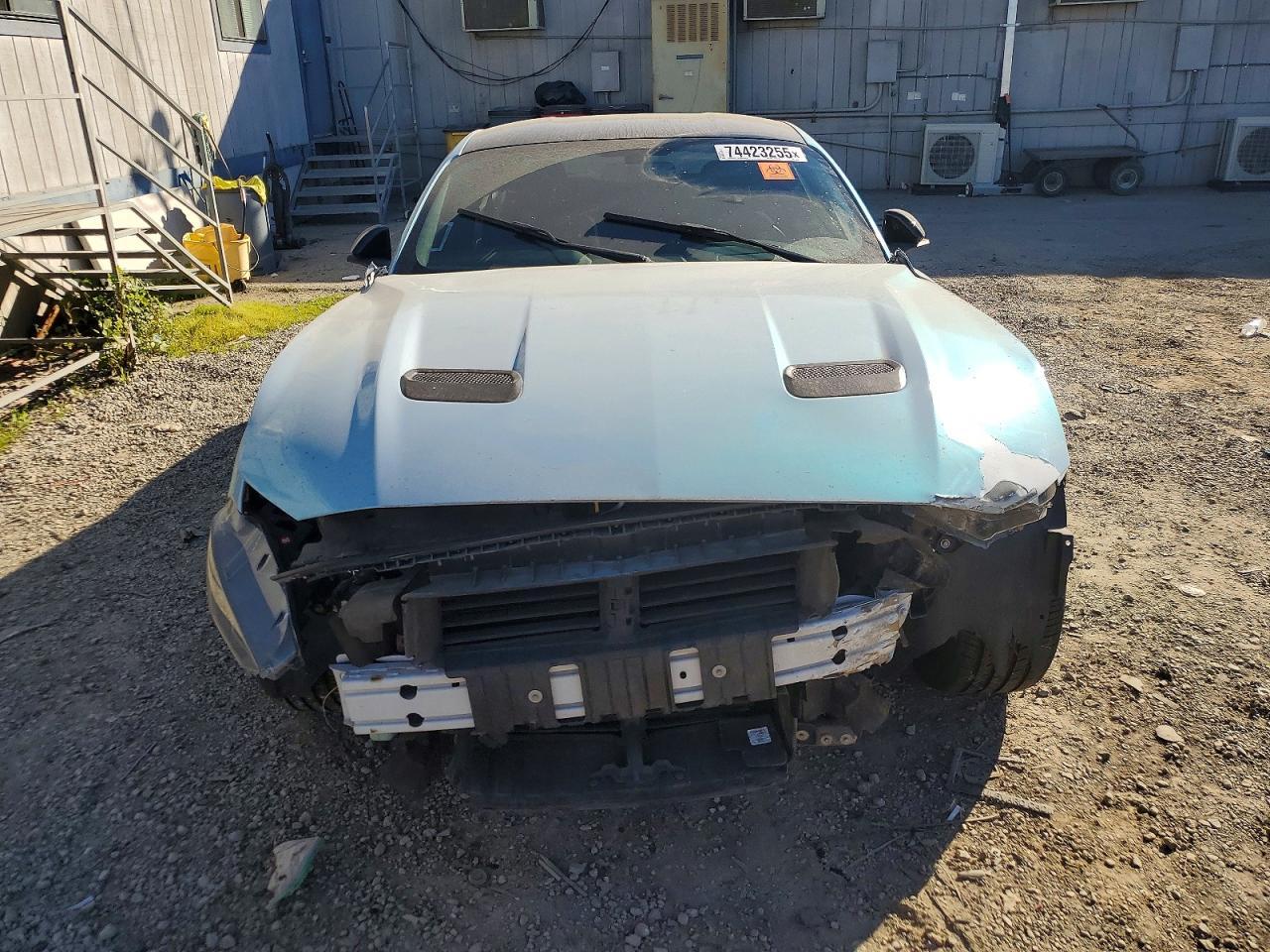 2019 Ford Mustang - zdjęcie 5