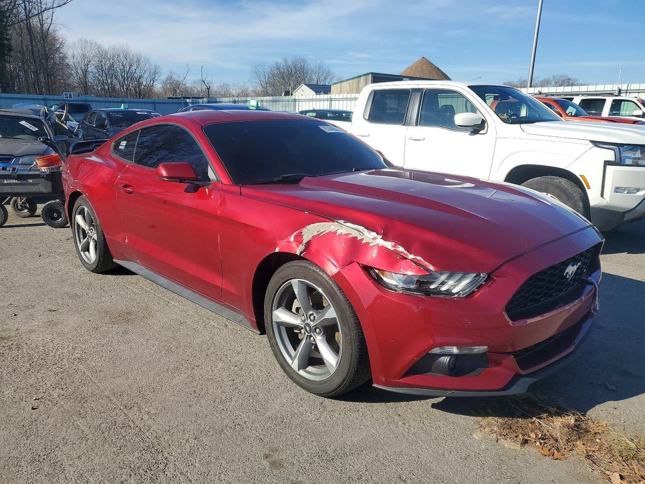 2016 Ford Mustang - zdjęcie 4