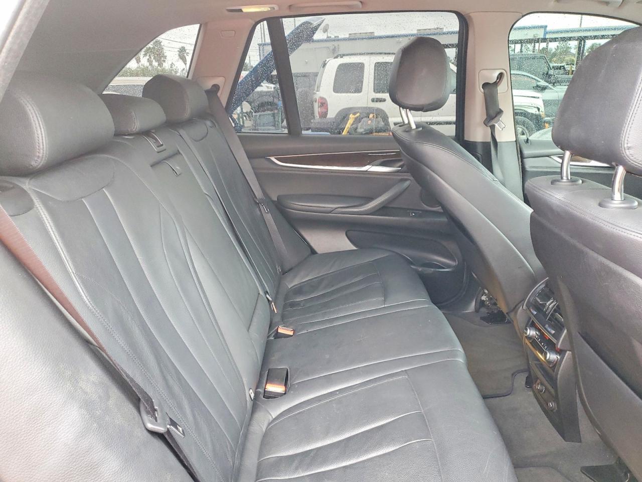 2015 BMW X5 xDrive35I - zdjęcie 11