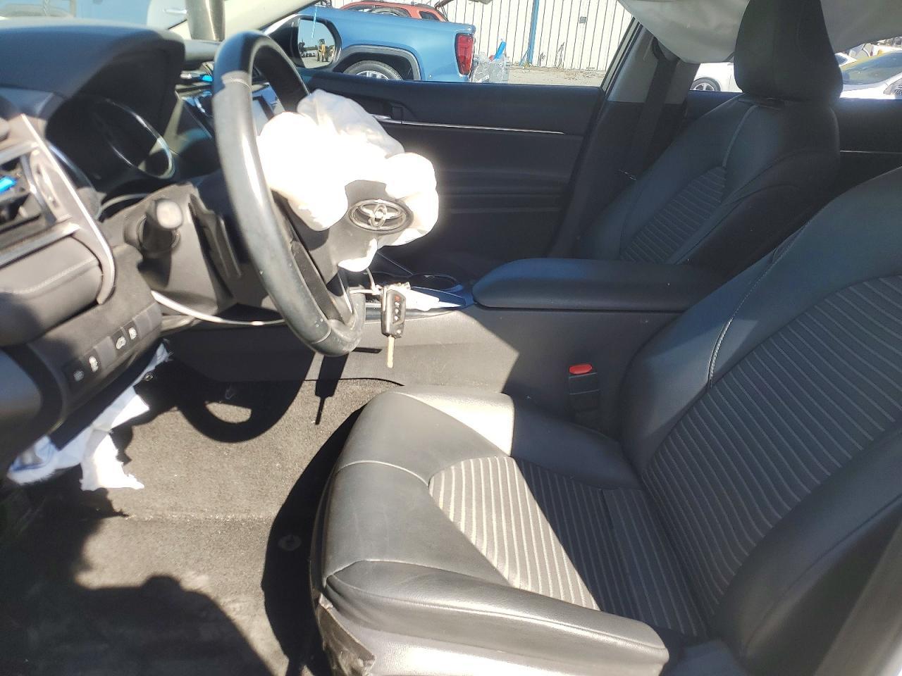2018 Toyota Camry L - zdjęcie 7