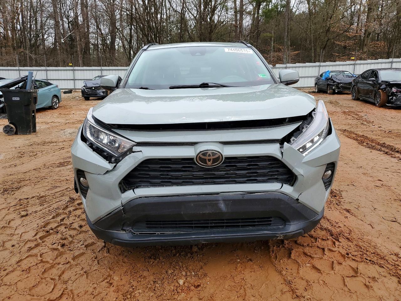 2019 Toyota Rav4 Xle - zdjęcie 5