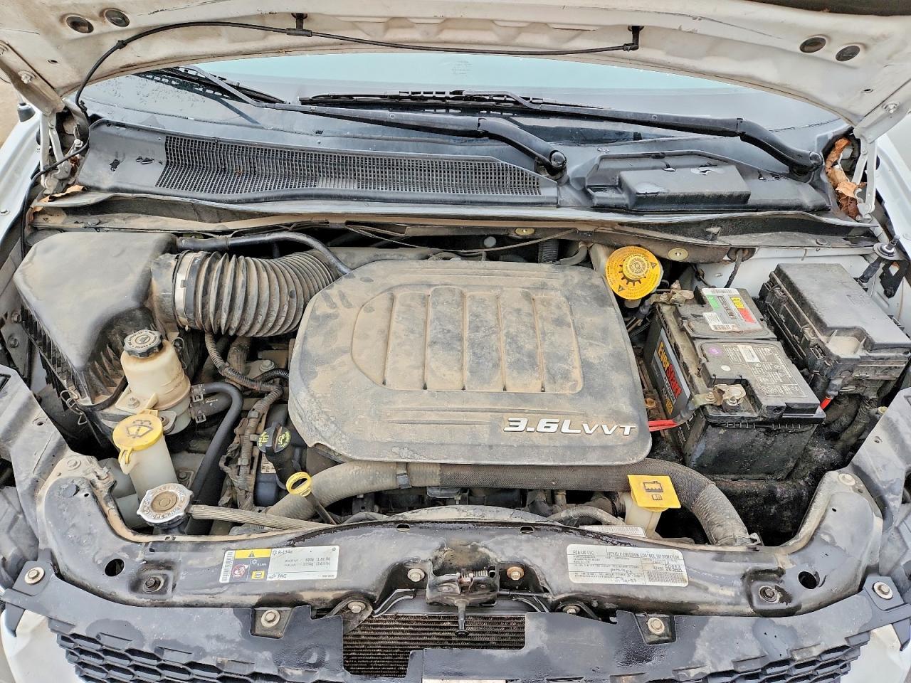 2016 Dodge Grand Caravan R/T - zdjęcie 12