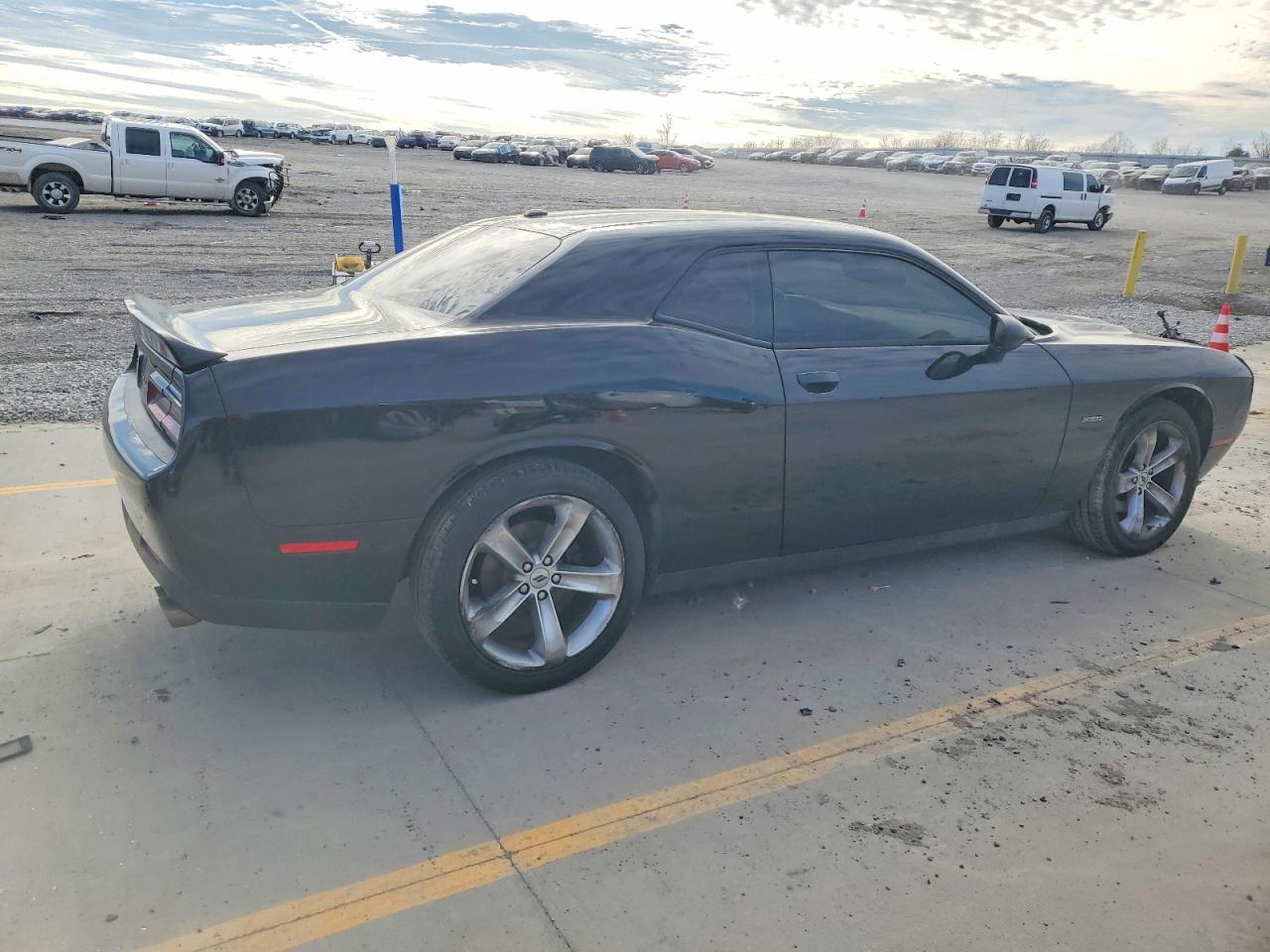 2018 Dodge Challenger R/T - zdjęcie 3