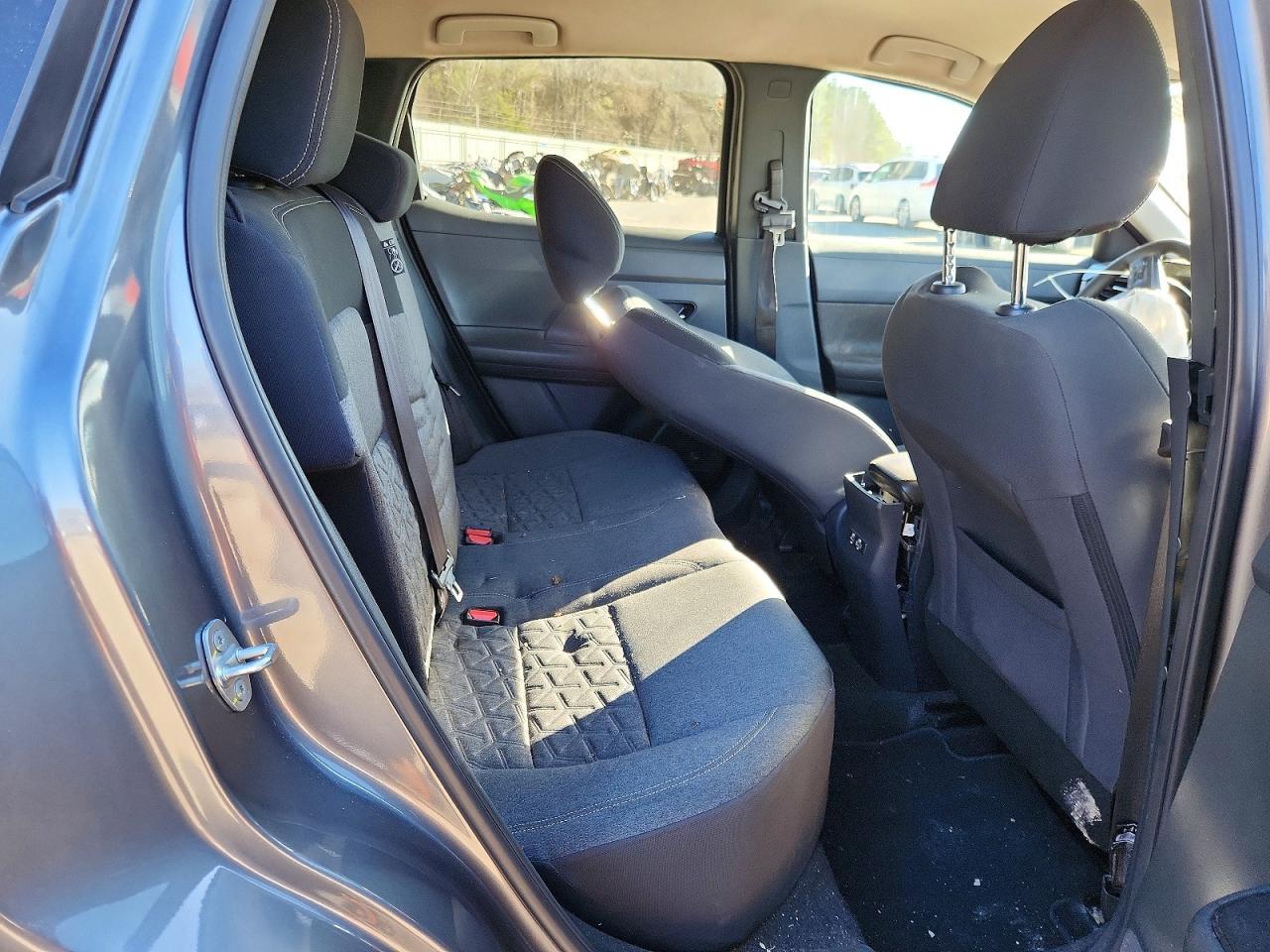 2025 Nissan Kicks Sv - zdjęcie 11