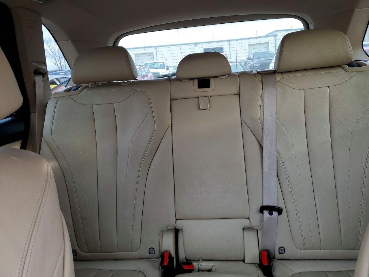 2015 BMW X5 xDrive35I - zdjęcie 10