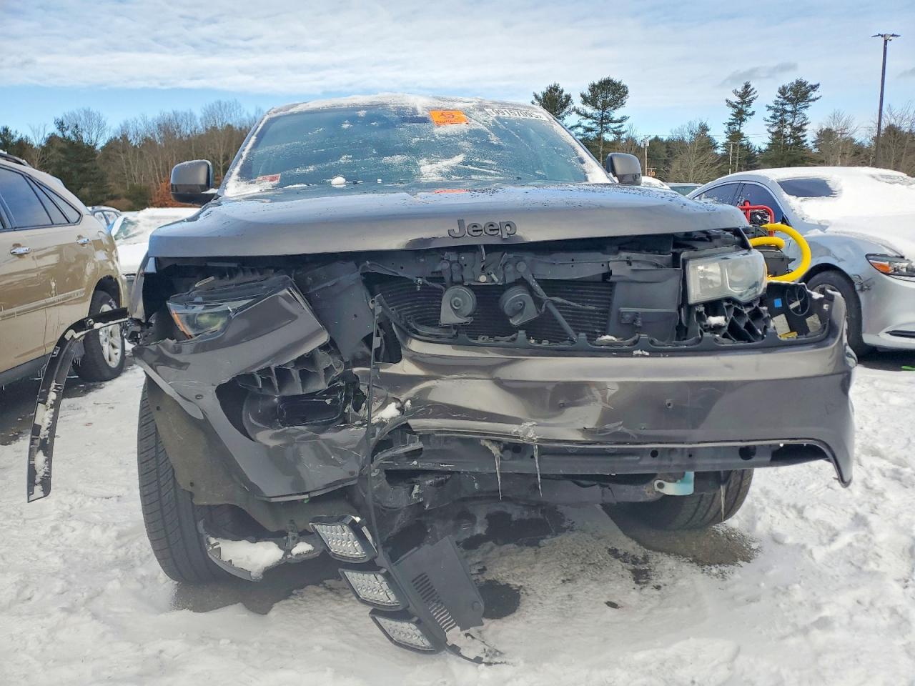 2021 Jeep Grand Cherokee Laredo - zdjęcie 5