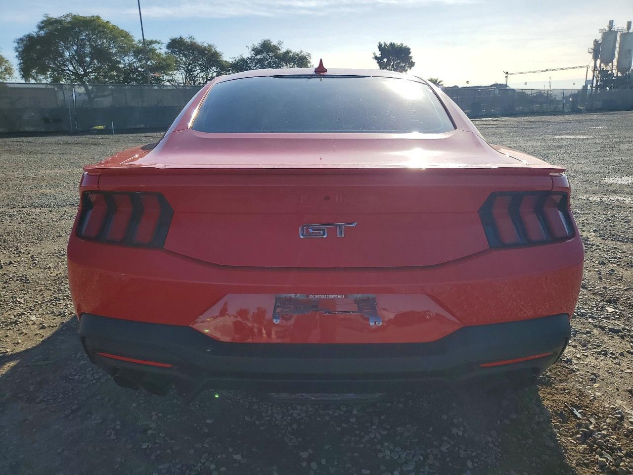 2024 Ford Mustang Gt - zdjęcie 6