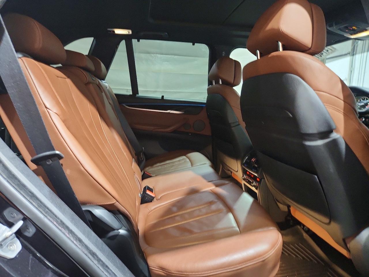 2015 BMW X5 xDrive35D - zdjęcie 11