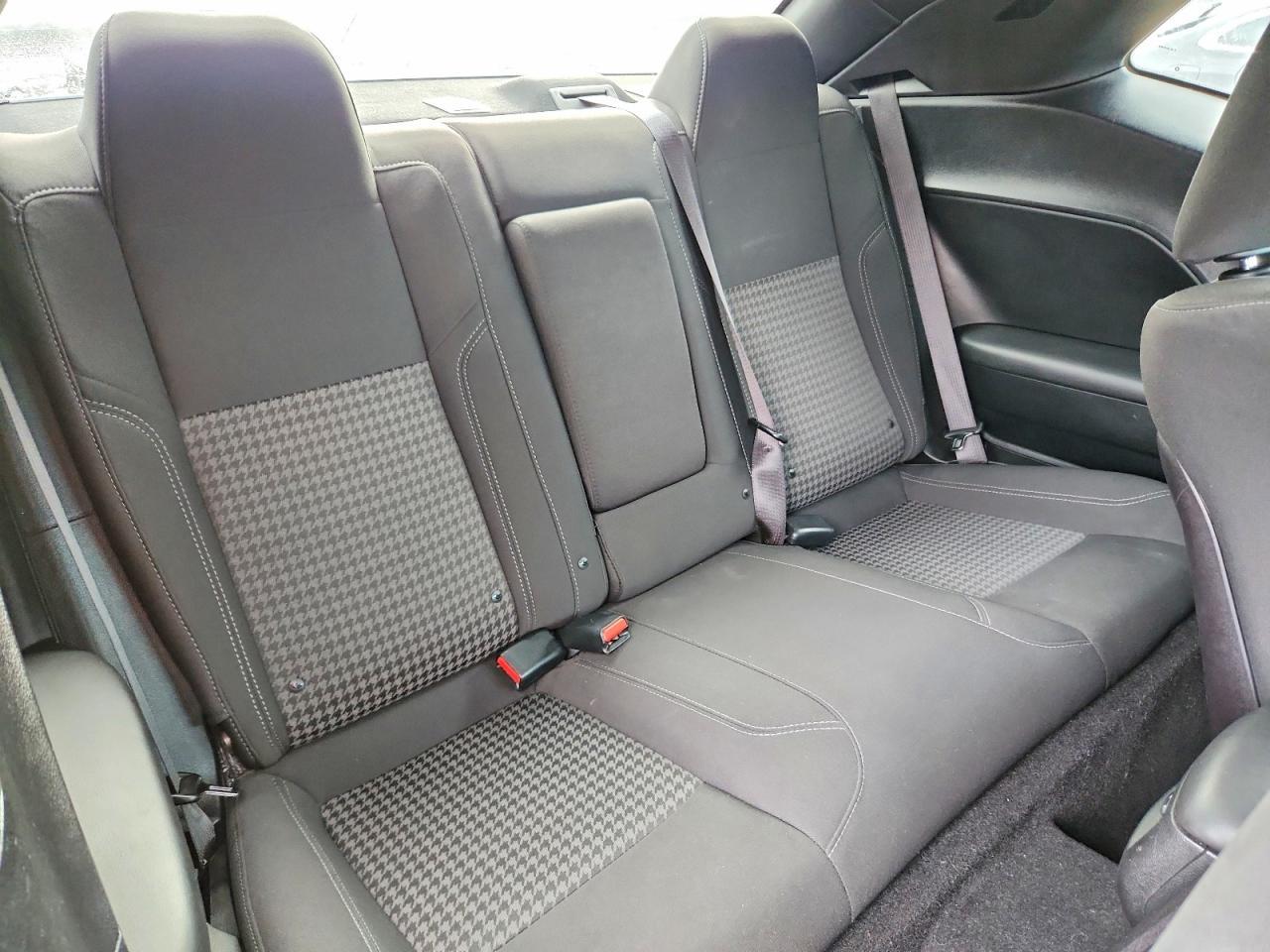 2019 Dodge Challenger Sxt - zdjęcie 10