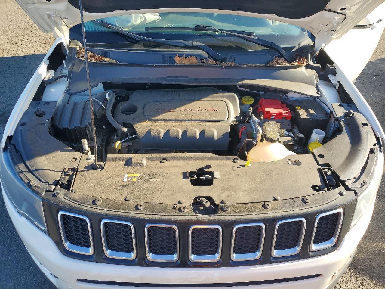 2021 Jeep Compass Limited - zdjęcie 11