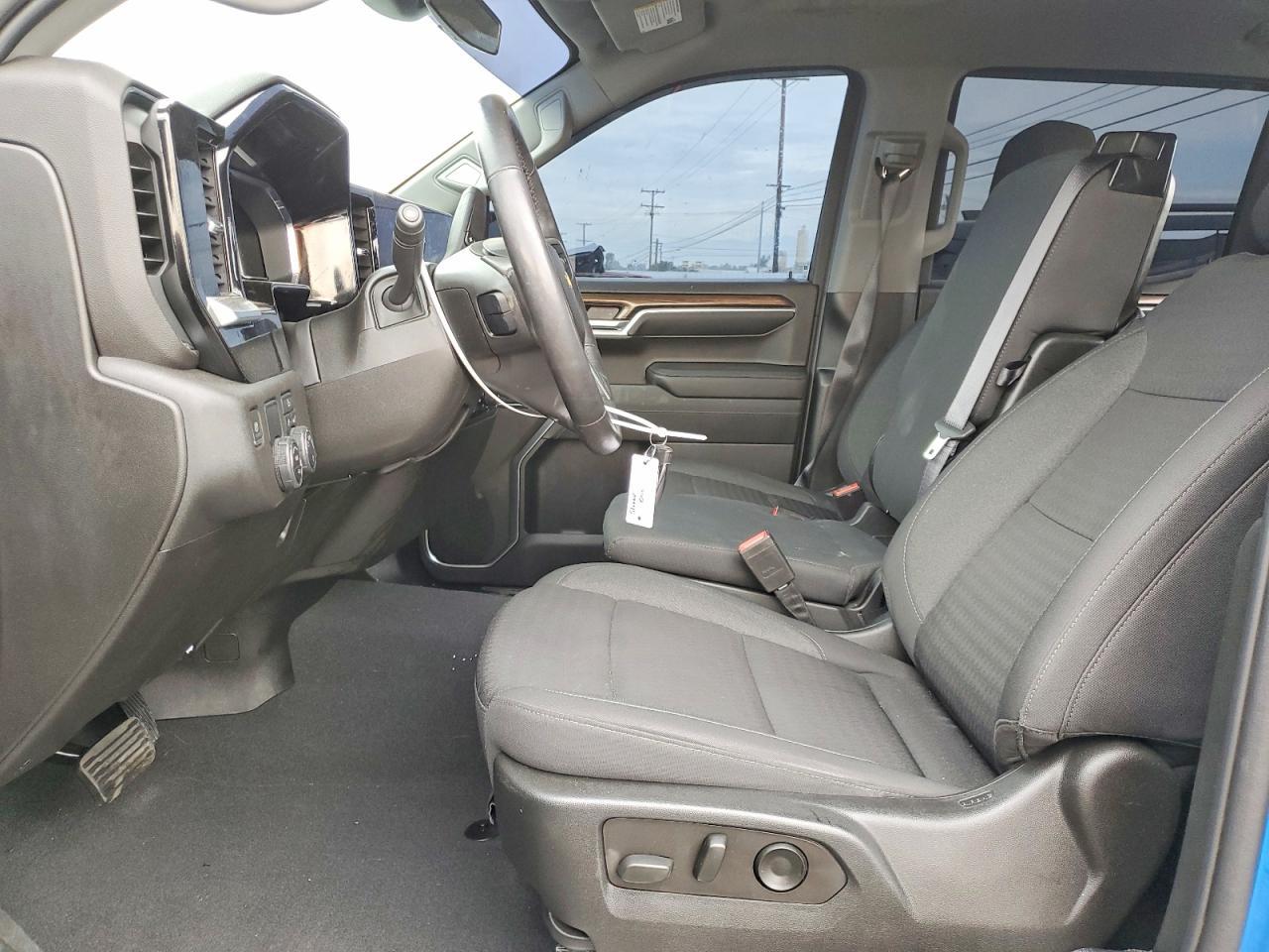 2022 Chevrolet Silverado C1500 Lt - zdjęcie 7