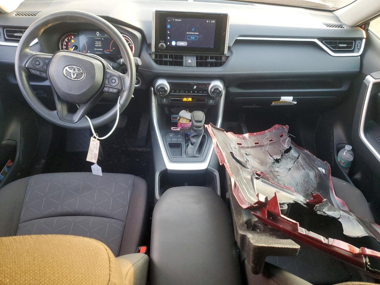 2024 Toyota Rav4 Xle - zdjęcie 8