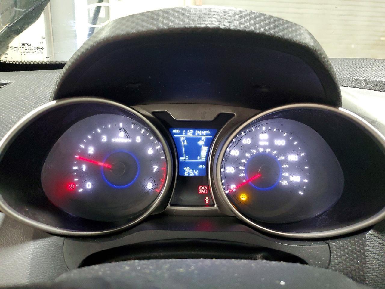 2014 Hyundai Veloster - zdjęcie 9