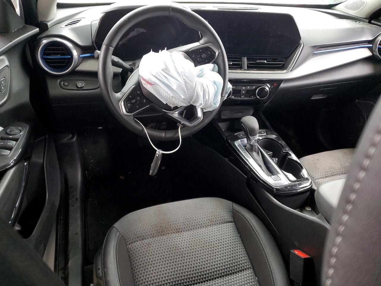 2025 Chevrolet Trax 1Lt - zdjęcie 8