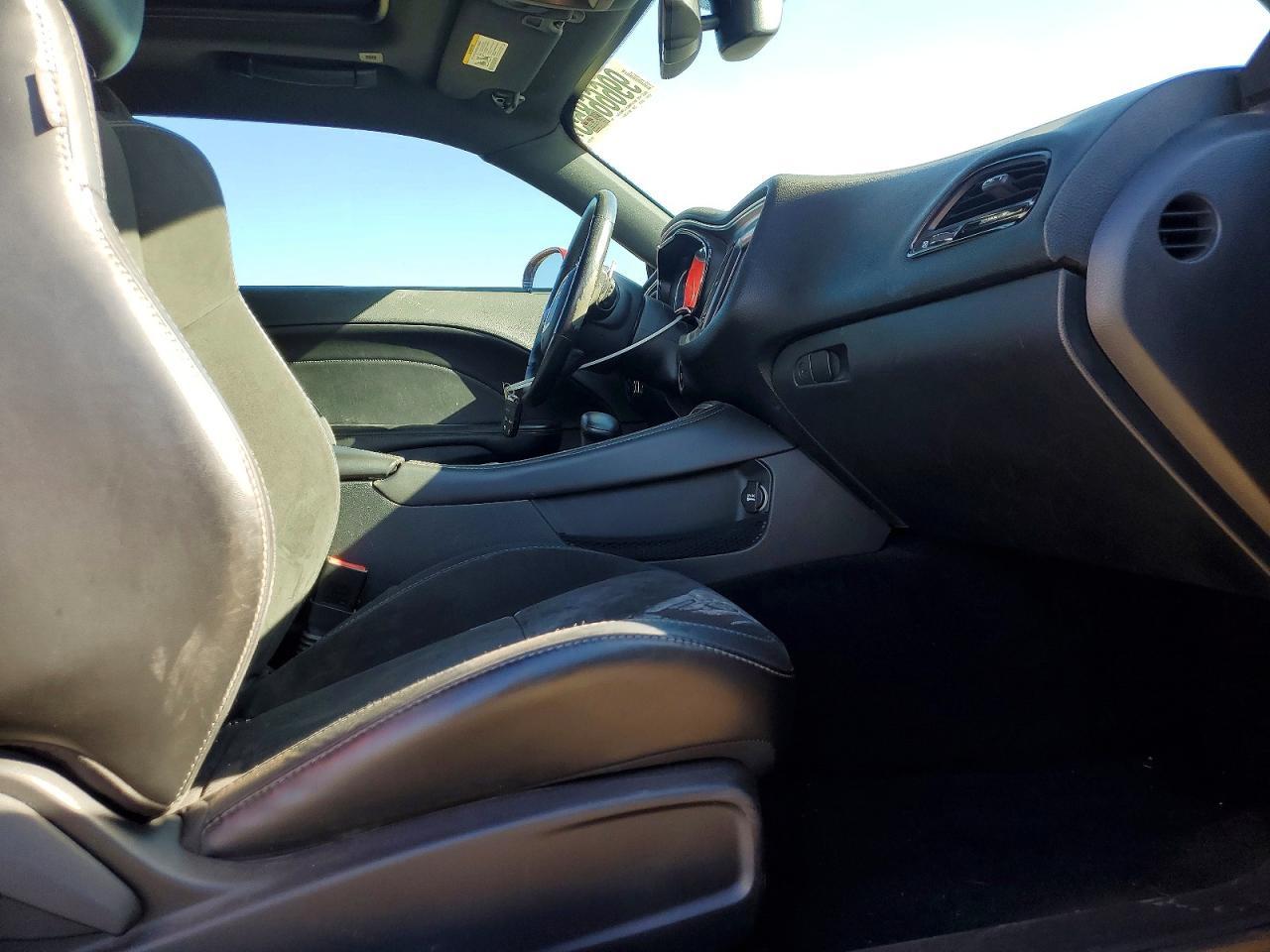 2017 Dodge Challenger R/T 392 - zdjęcie 10