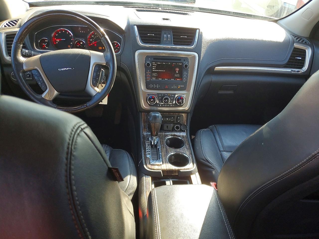 2015 GMC Acadia Denali - zdjęcie 8