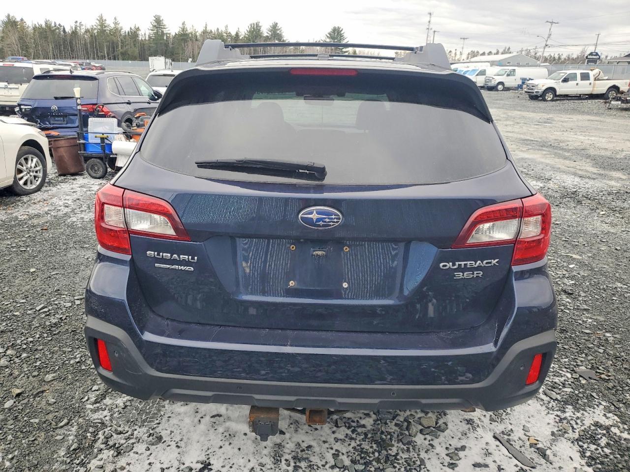 2018 Subaru Outback 3.6R Limited - zdjęcie 6