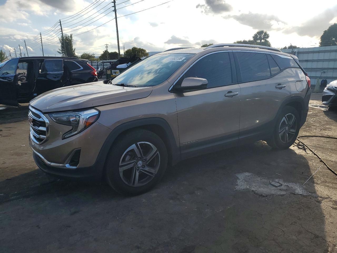 2018 GMC Terrain Slt - zdjęcie główne