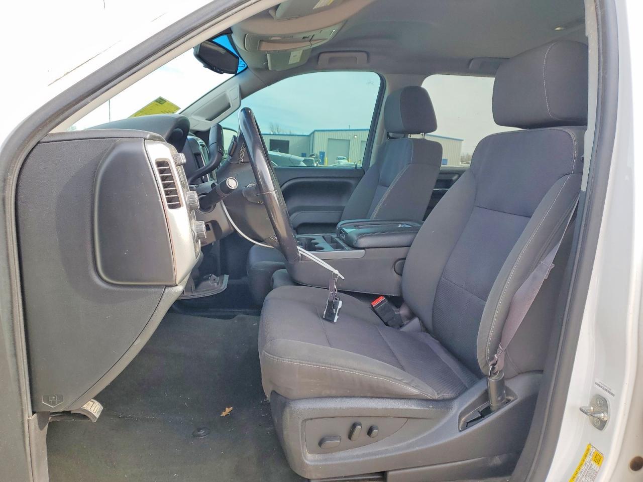 2017 Chevrolet Silverado K1500 Lt - zdjęcie 7