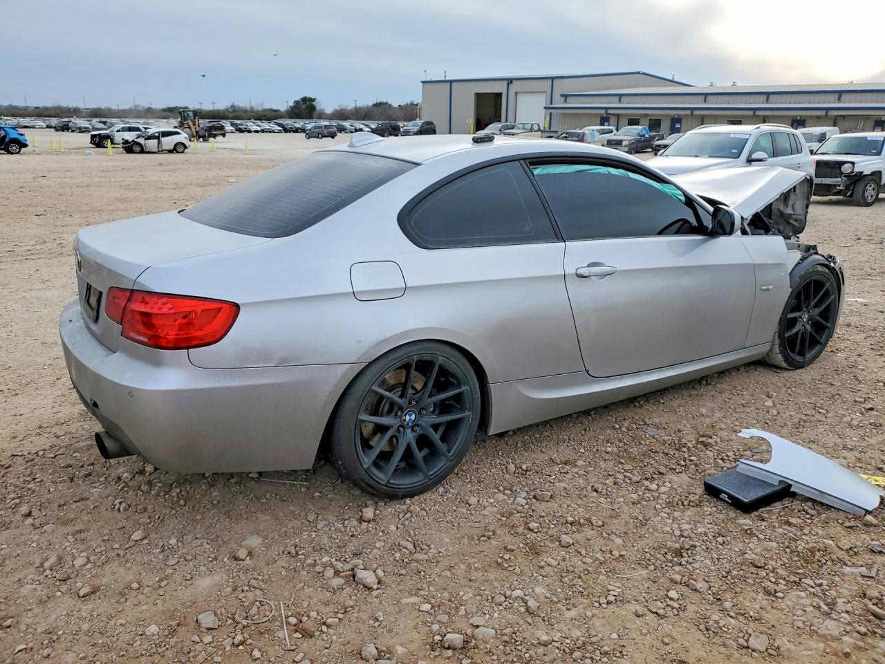 2013 BMW 335 I - zdjęcie 3