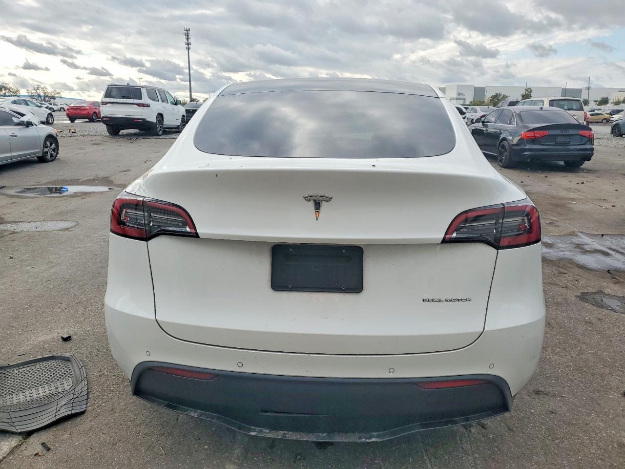 2022 Tesla Model Y - zdjęcie 6