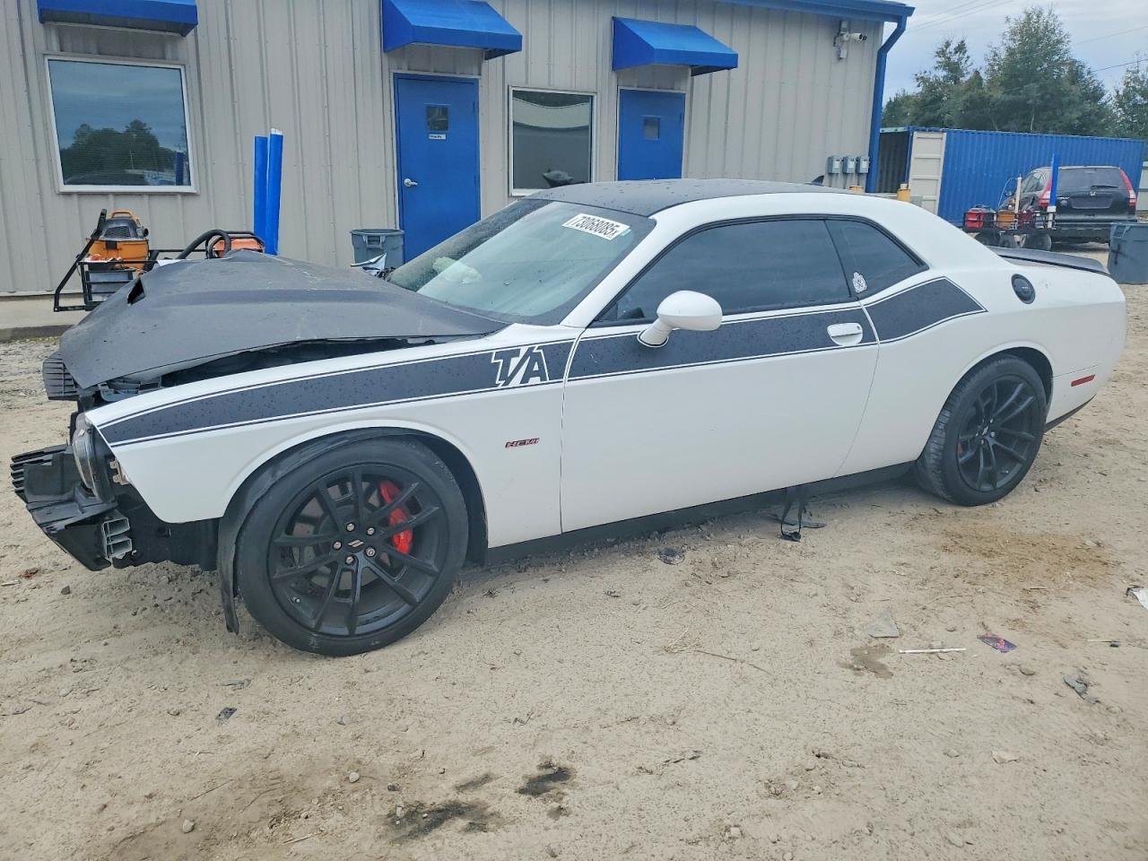 2023 Dodge Challenger R - zdjęcie główne