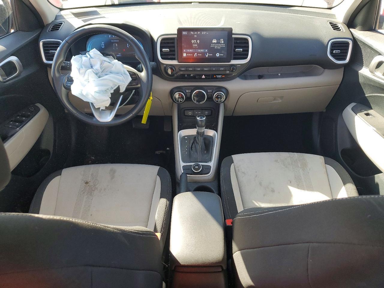 2023 Hyundai Venue Sel - zdjęcie 8