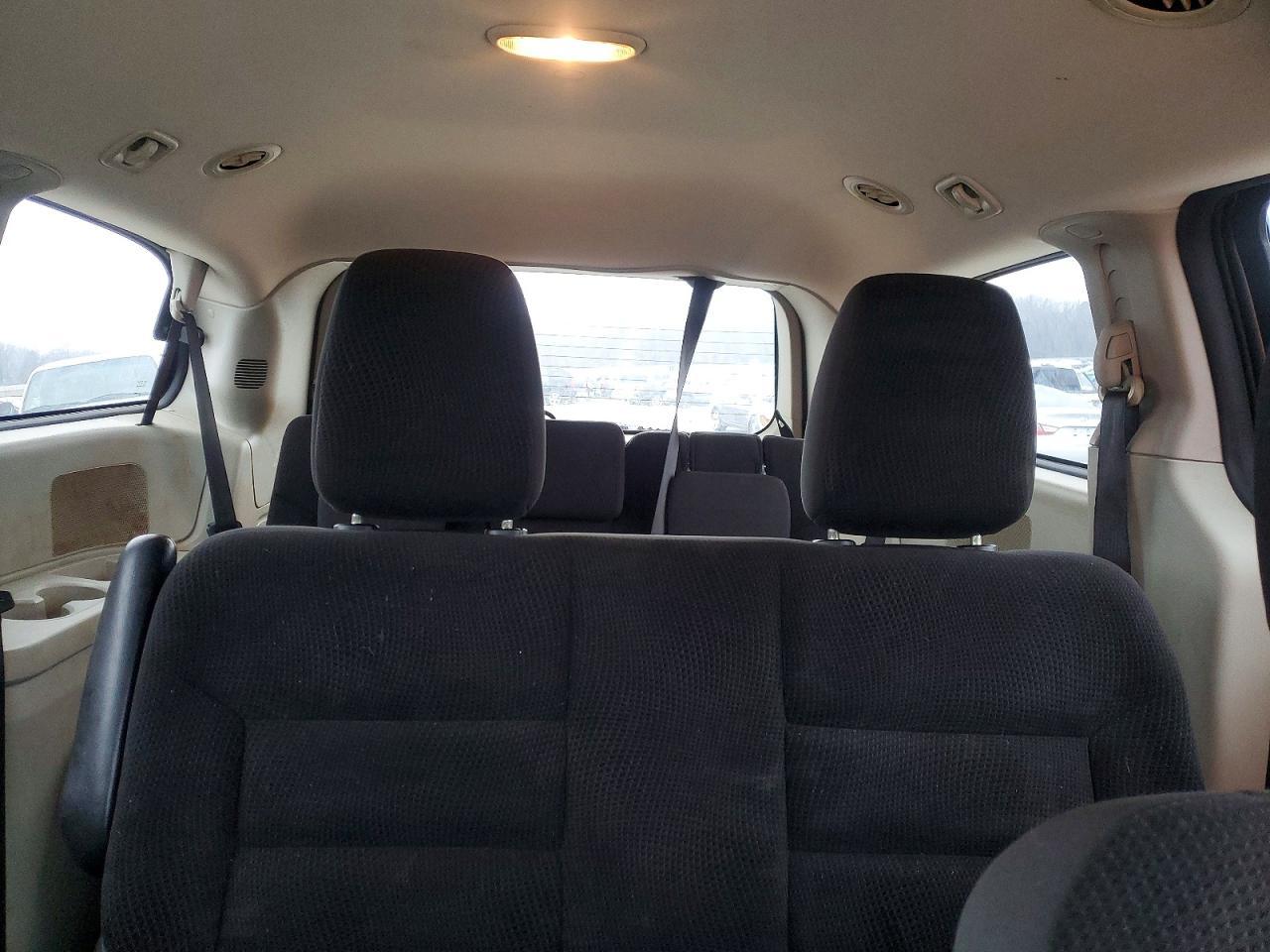 2017 Dodge Grand Caravan Se - zdjęcie 10