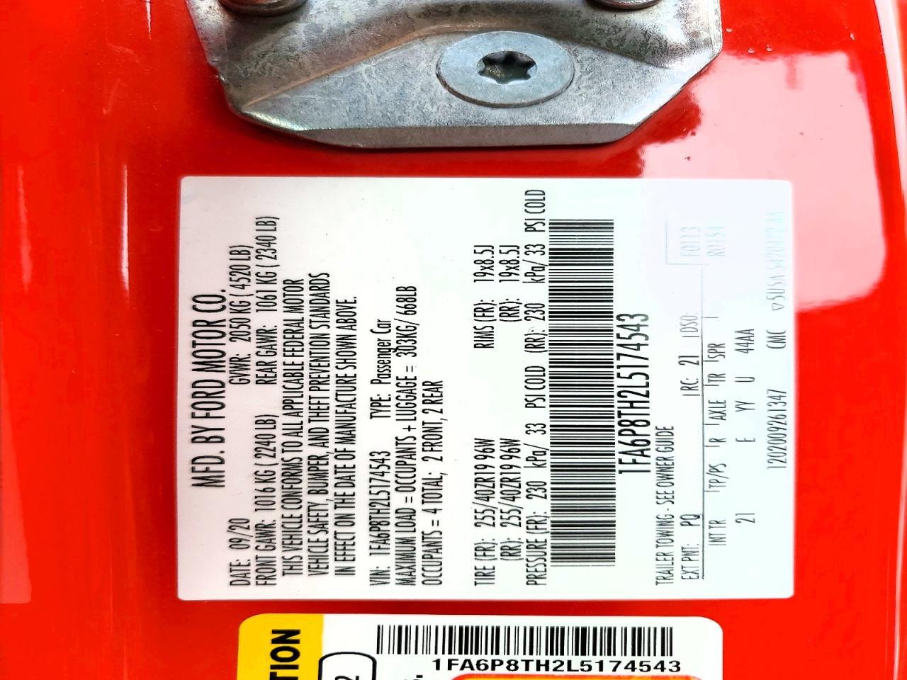 2020 Ford Mustang - zdjęcie 13