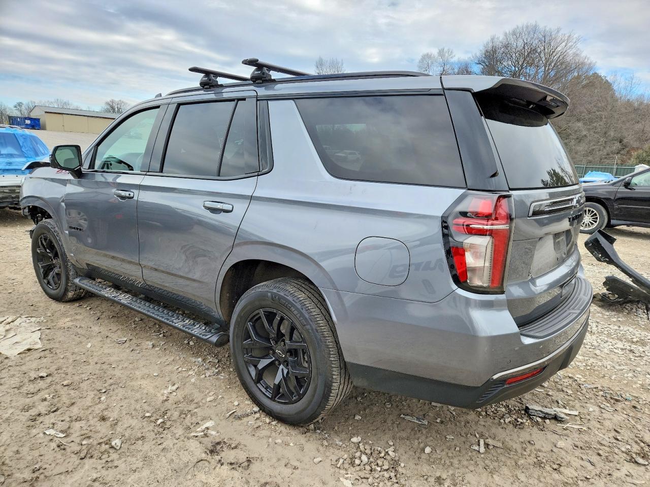 2022 Chevrolet Tahoe K1500 Z71 - zdjęcie 2