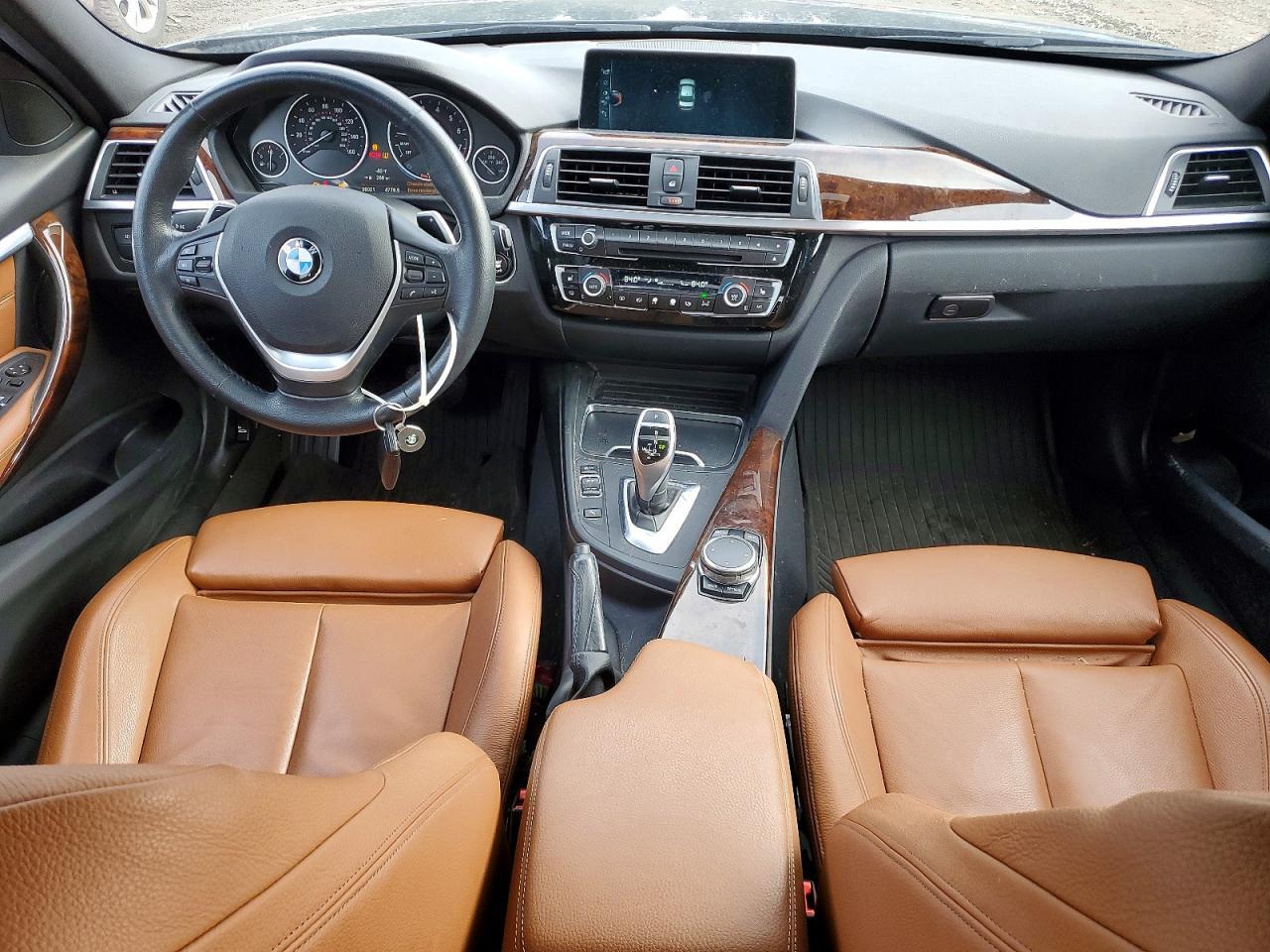 2017 BMW 330 I - zdjęcie 8