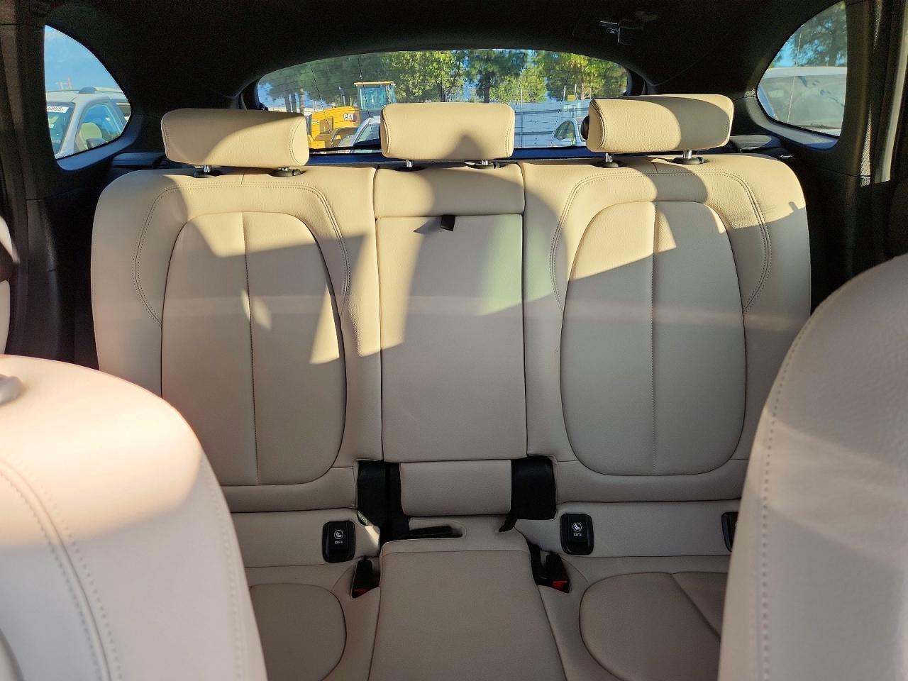 2020 BMW X1 xDrive28I - zdjęcie 10