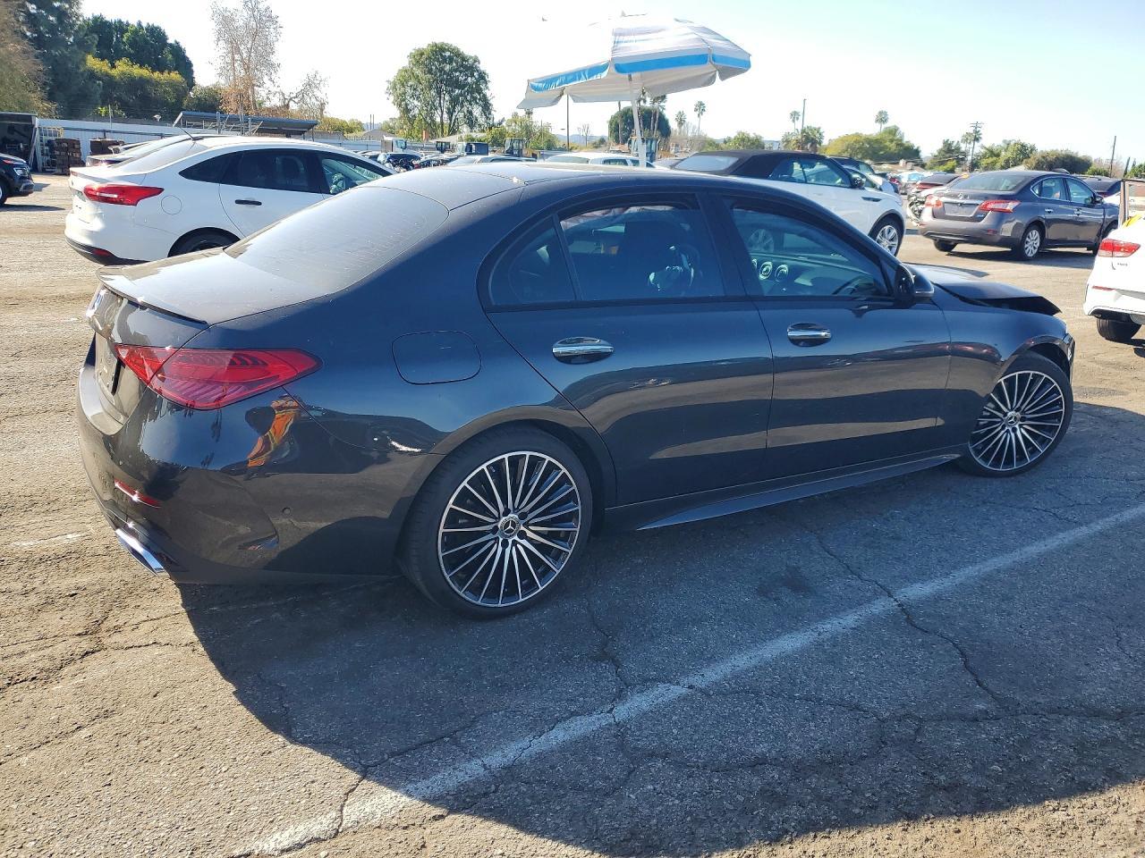 2023 Mercedes-Benz C 300 - zdjęcie 3