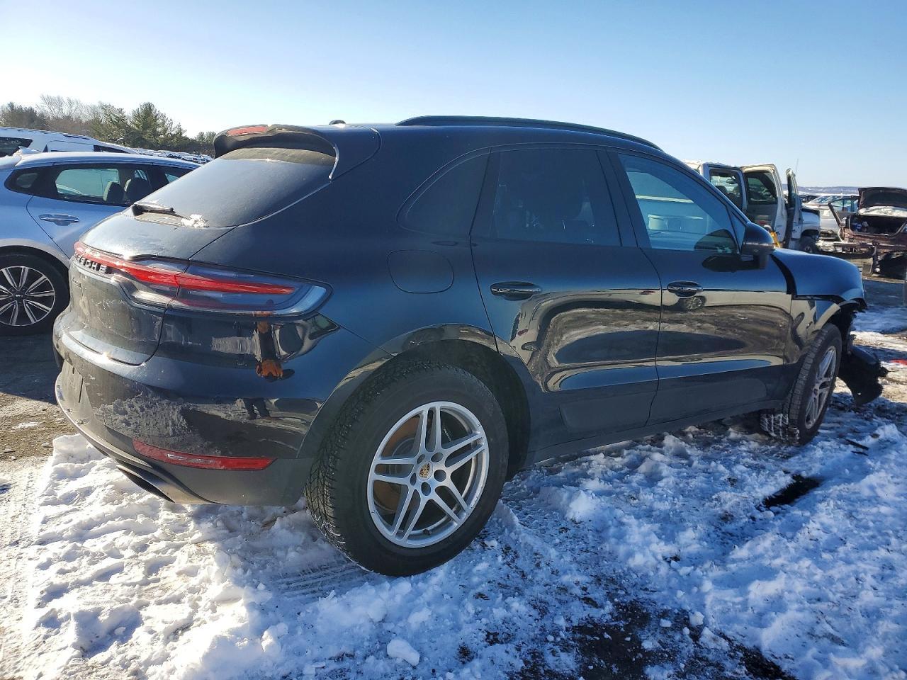 2021 Porsche Macan - zdjęcie 3