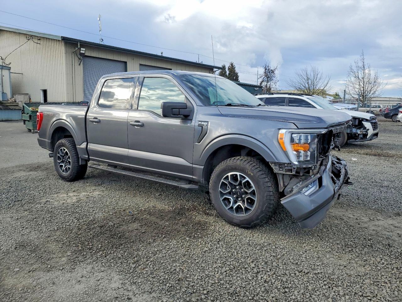 2021 Ford F150 Supercrew - zdjęcie 4