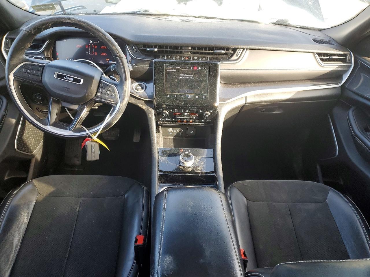 2021 Jeep Grand Cherokee L Laredo - zdjęcie 8