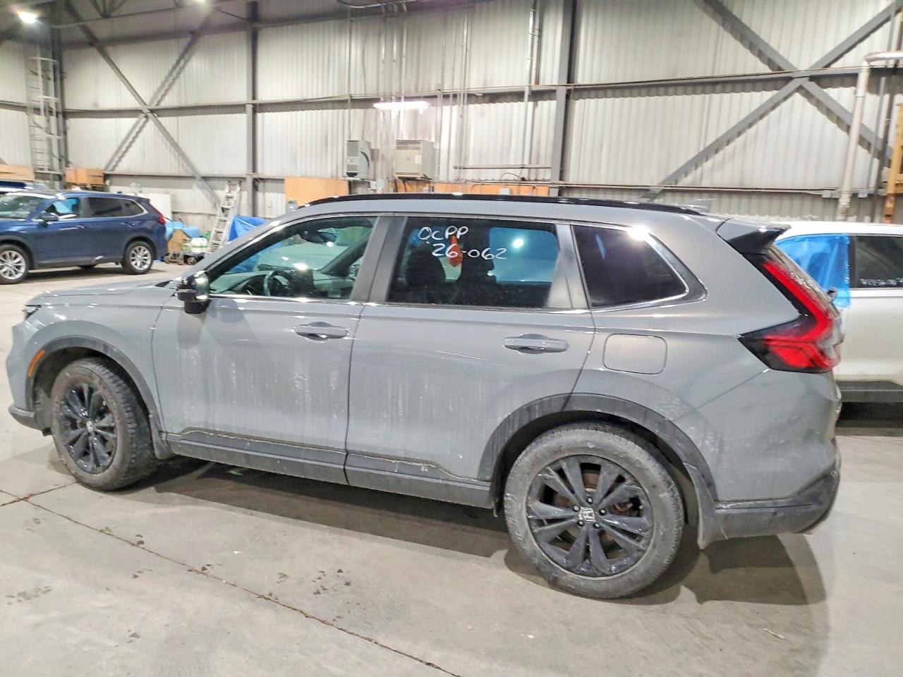 2023 Honda Cr-V Sport Touring - zdjęcie 2