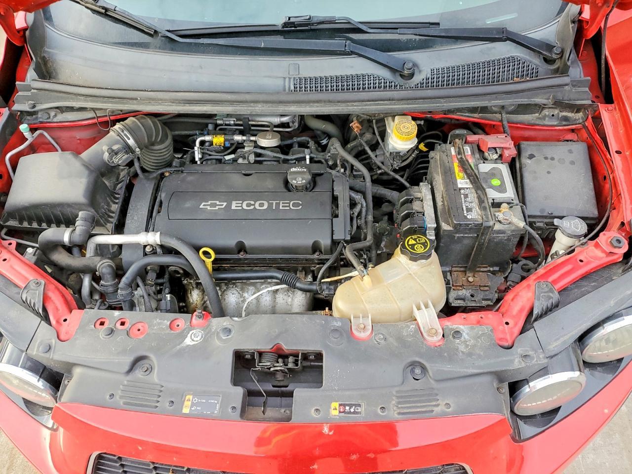 2015 Chevrolet Sonic Lt - zdjęcie 11