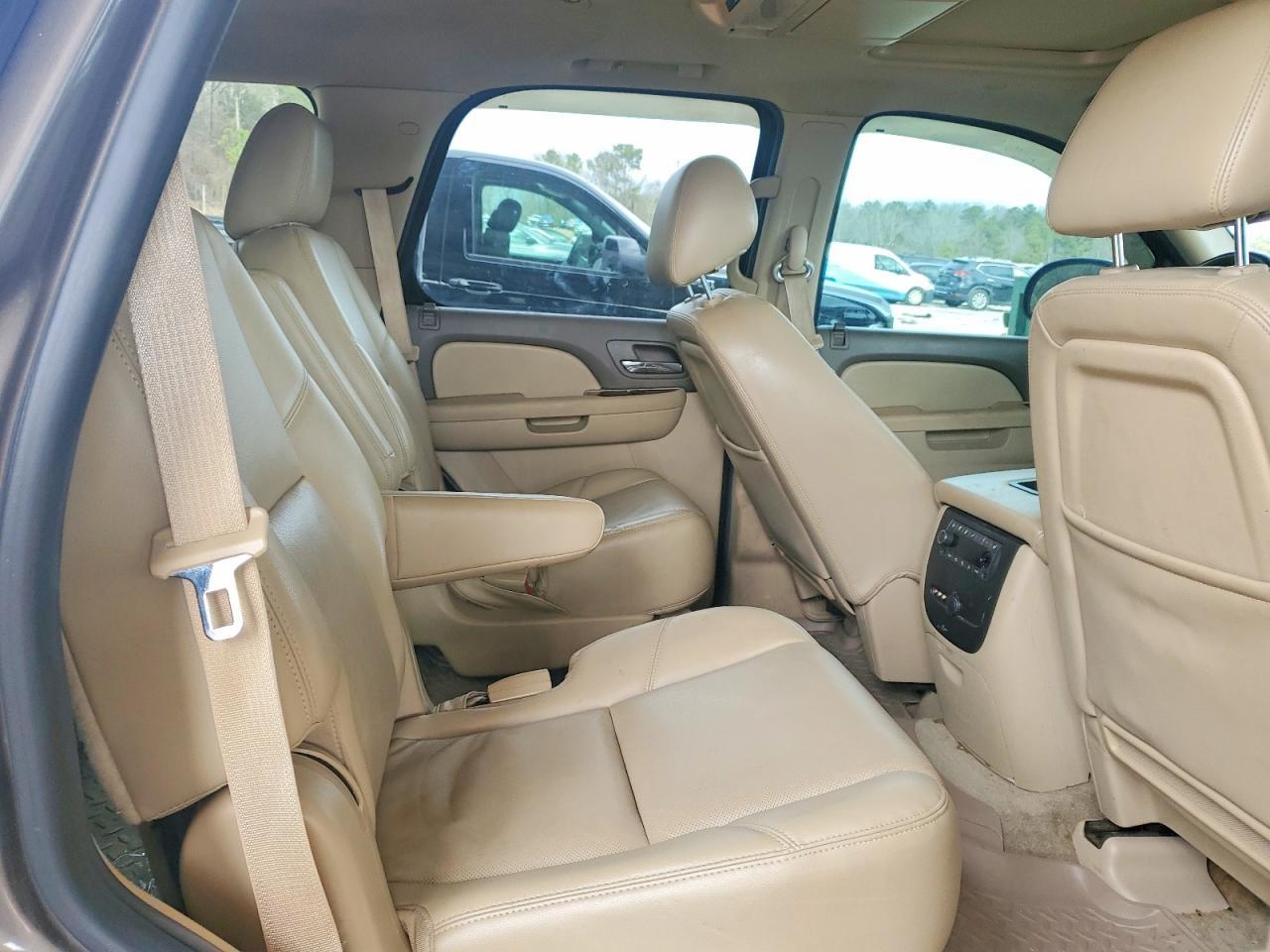 2014 Chevrolet Tahoe C1500 Ltz - zdjęcie 10