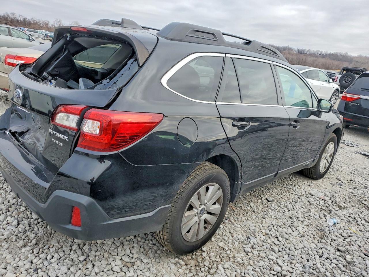 2019 Subaru Outback 2.5I Premium - zdjęcie 3