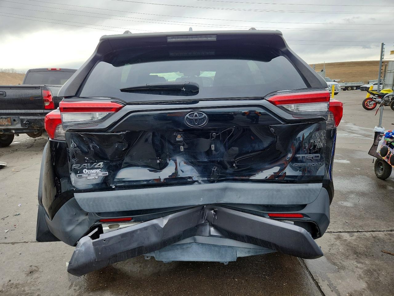 2020 Toyota Rav4 Adventure - zdjęcie 6