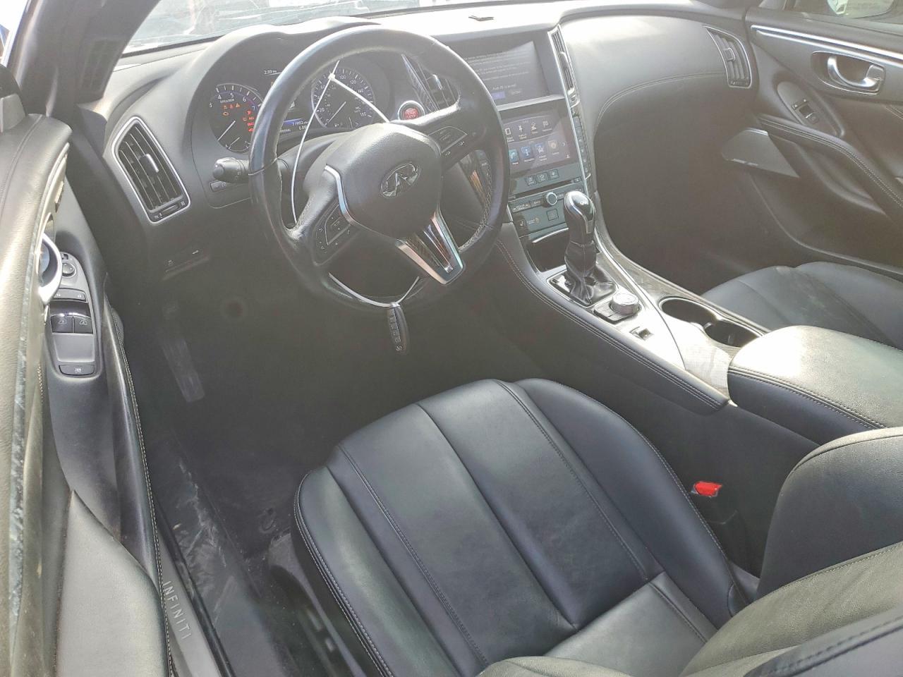 2017 Infiniti Q60 Premium - zdjęcie 8