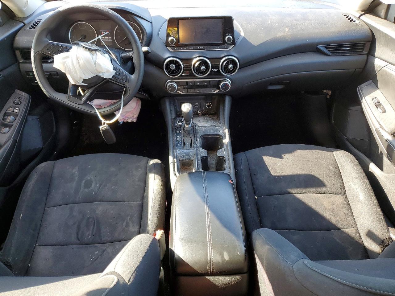2024 Nissan Sentra S - zdjęcie 8