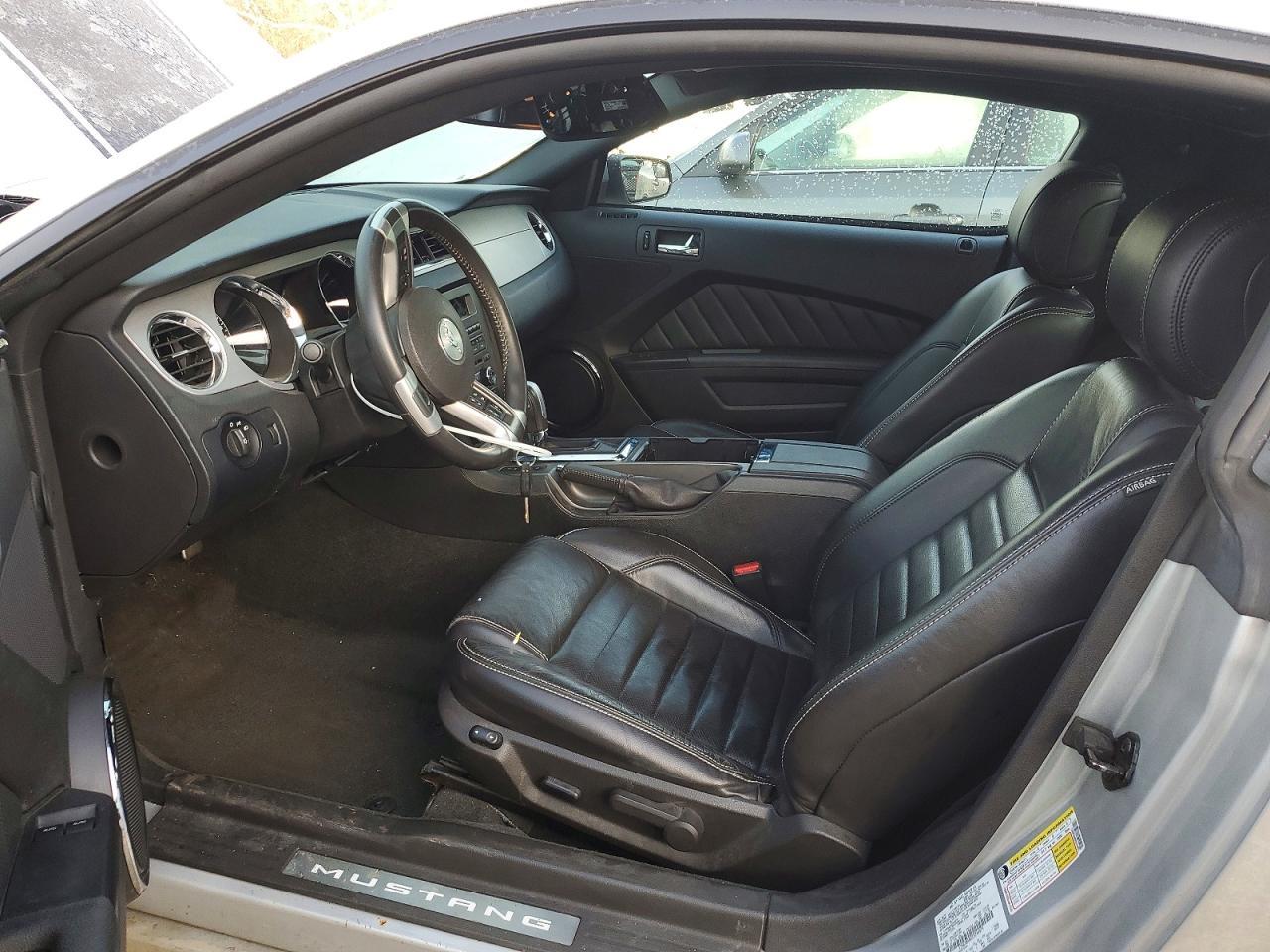 2014 Ford Mustang - zdjęcie 7