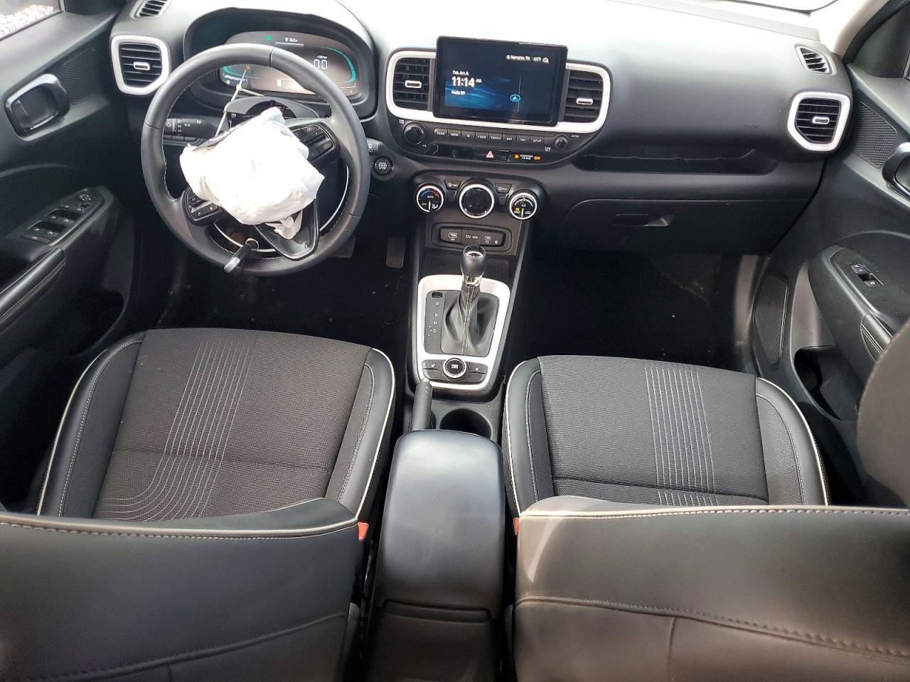 2023 Hyundai Venue Sel - zdjęcie 8