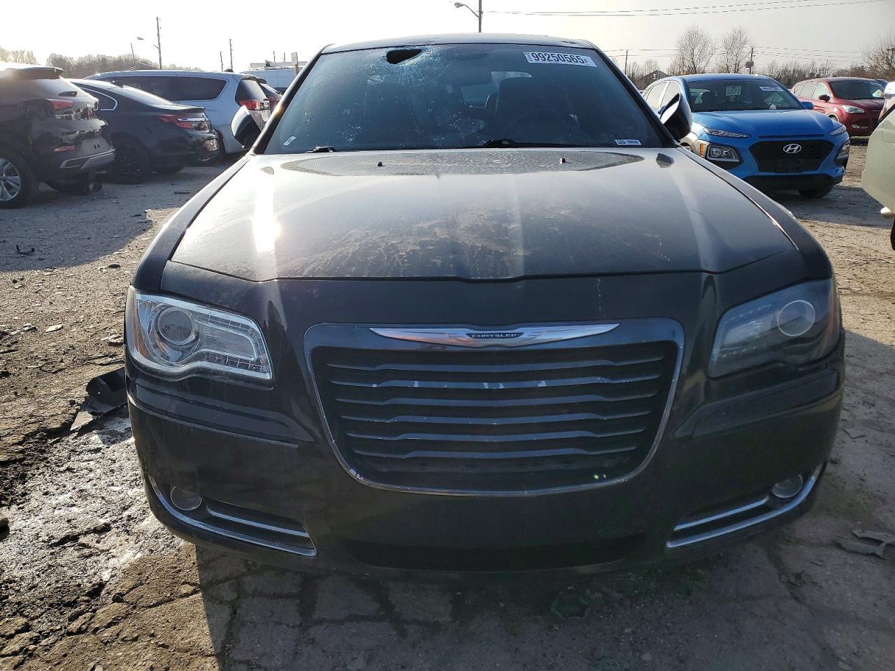 2014 Chrysler 300 S - zdjęcie 5