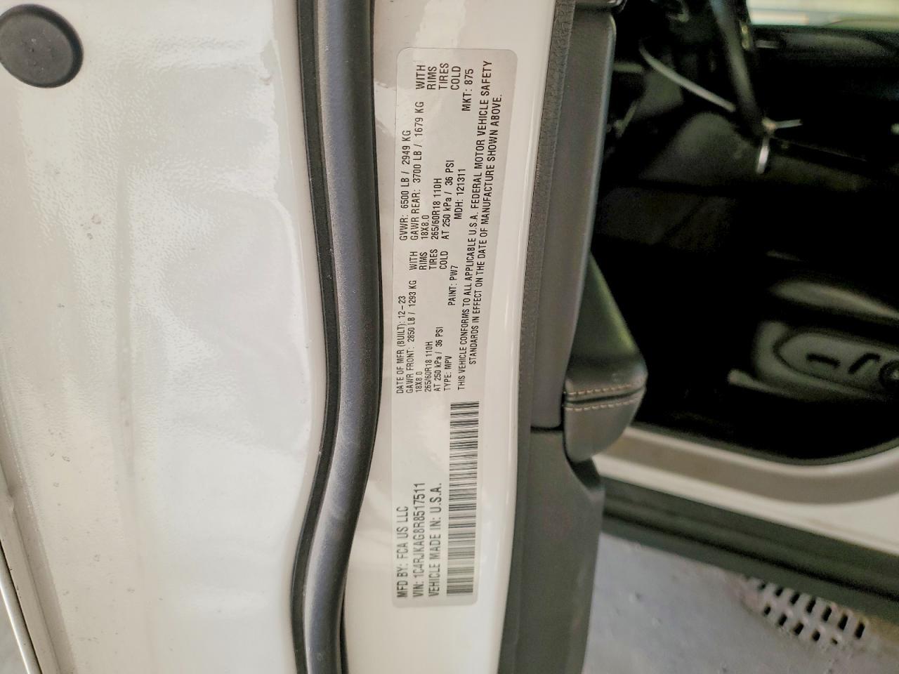 2024 Jeep Grand Cherokee L Laredo - zdjęcie 12