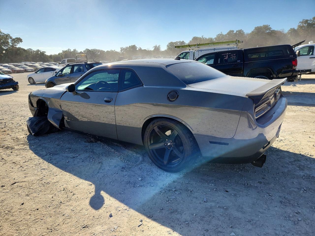 2017 Dodge Challenger Sxt - zdjęcie 2