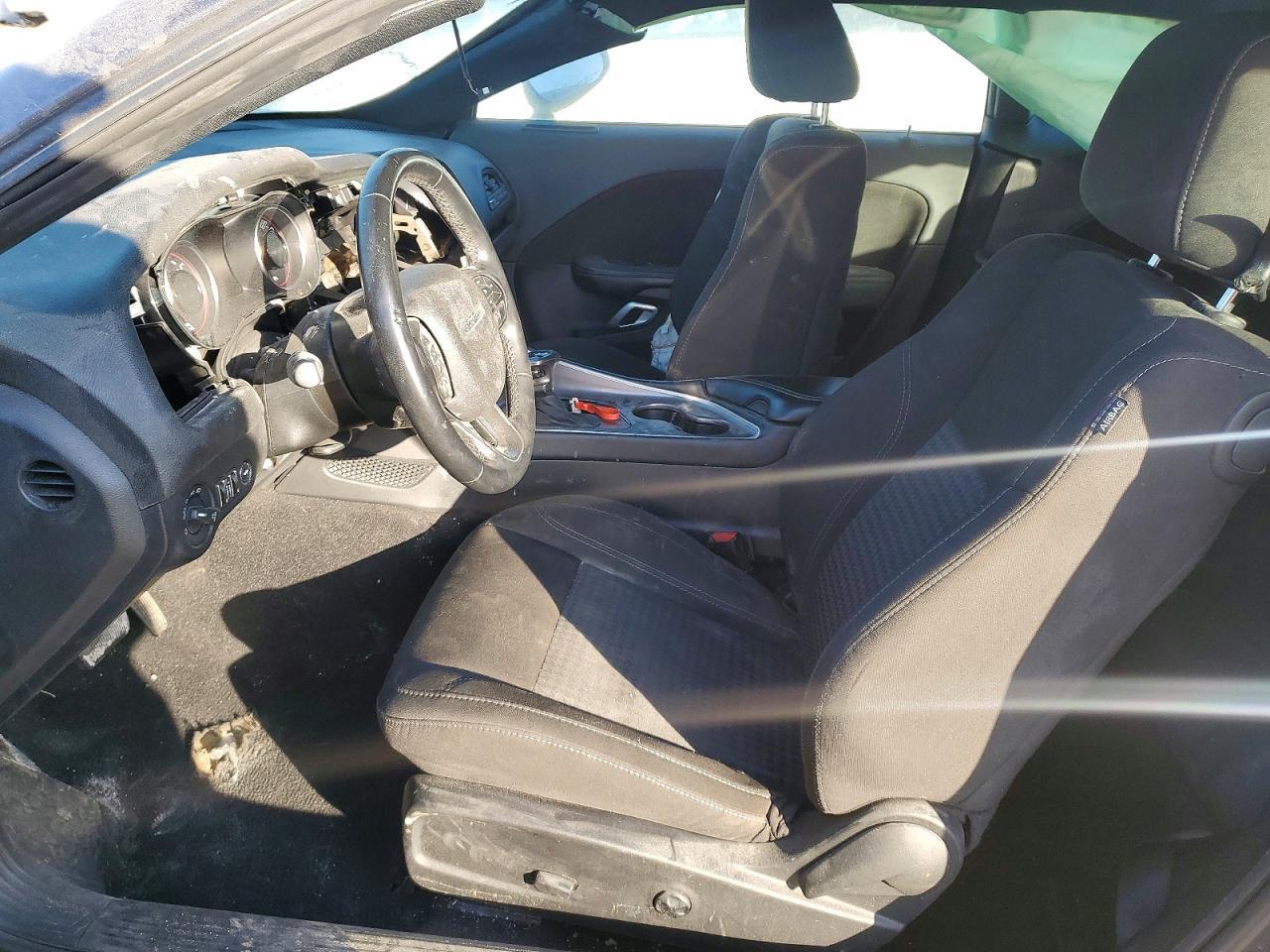 2021 Dodge Challenger Sxt - zdjęcie 7