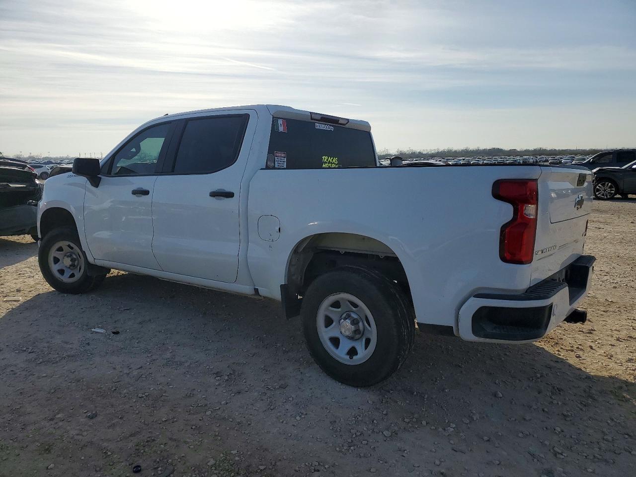 2022 Chevrolet Silverado Ltd C1500 2Wd Short Bed - zdjęcie 2